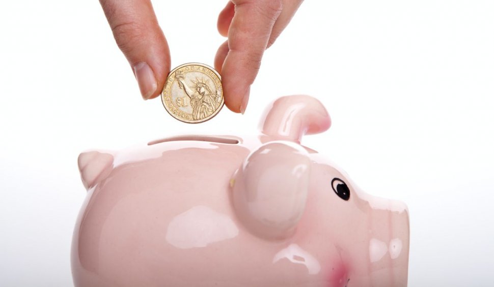 Cum să economisești bani rapid și fără eforturi financiare prea mari
