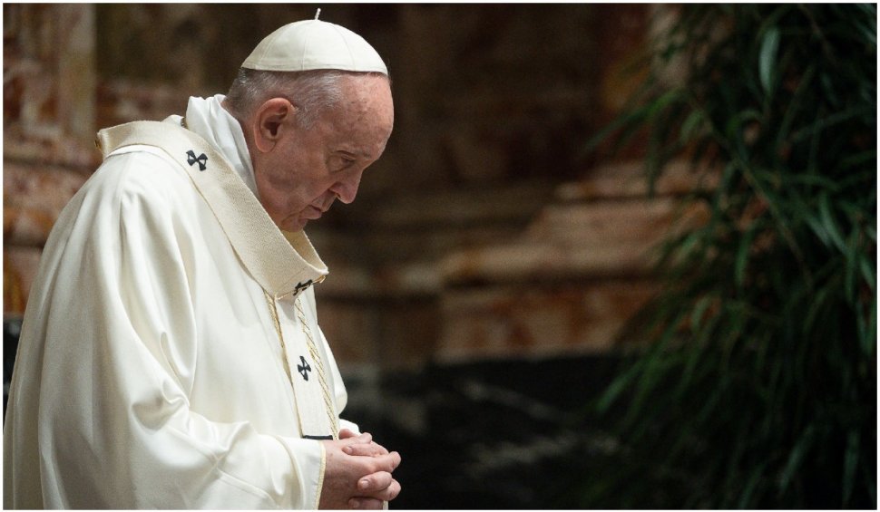 Papa Francisc, pe masa de operație după ce a fost internat de urgență. Vaticanul a transmis care este starea de sănătate a Suveranului Pontif