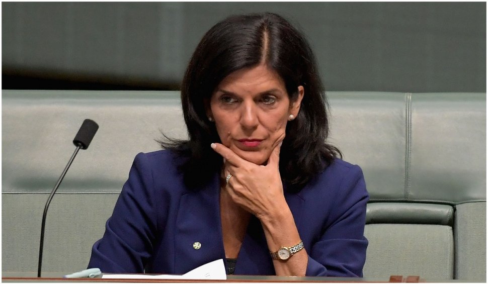 Fost membru al parlamentului australian, acuză un ministru de comportament inadecvat ” Mi-a pus mâna pe picior”