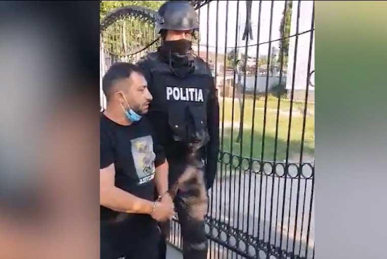 Elvis Pian, fratele lui Emi Pian, a fost reţinut de Poliţie pe autostrada Soarelui 715422