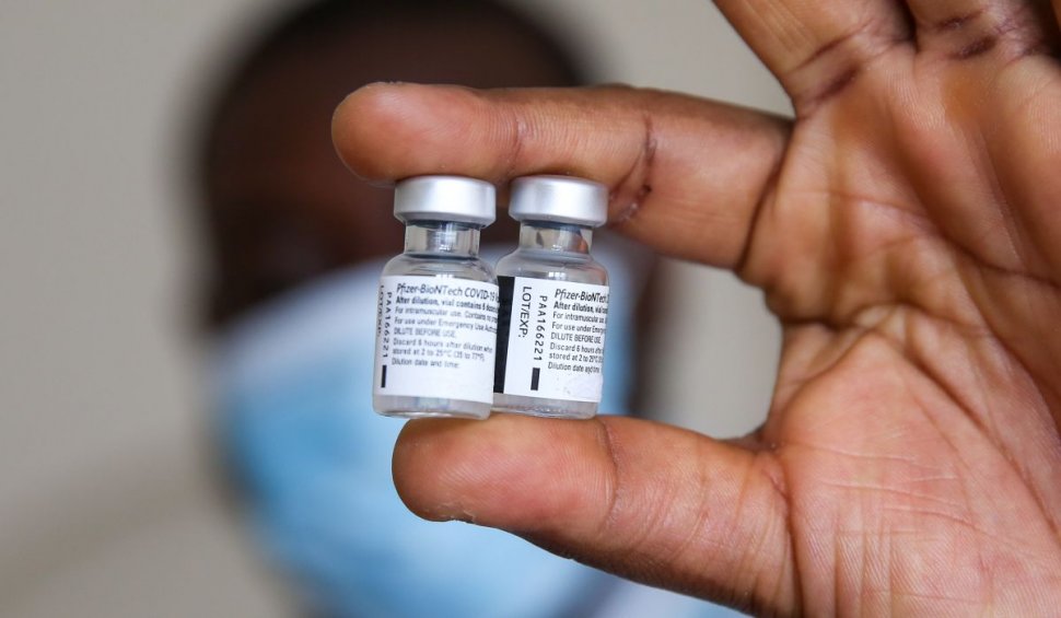 Uniunea Europeană pregătește terenul pentru vaccinarea cu a treia doză. Care este vaccinul vizat