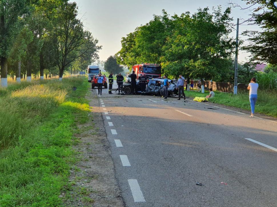 Ultimul mesaj trimis de Gabriel iubitei sale înainte de tragedia de la Botoşani: "Dacă muream şi nu te mai sunam?" 715847