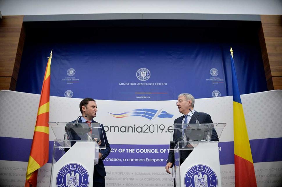 A murit George Ciamba. Ambasadorul României la Atena suferea de cancer 715966