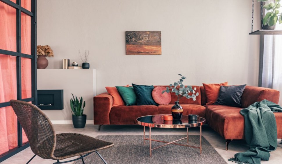 10 canapele care te vor convinge că o canapea colorată este o canapea grozavă