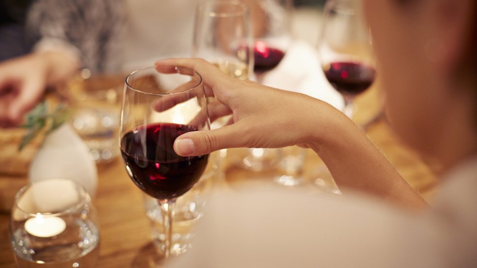 4% dintre cazurile de cancer depistate anul trecut sunt legate de consumul de alcool
