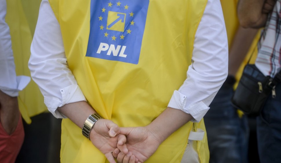 Dosar penal pentru șpaga dată la alegerile PNL din Sectorul 3, deschis după dezvăluirile Antena 3
