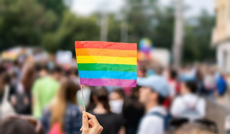 UE apără drepturile LGBTIQ și inițiază acțiuni în instanță împotriva Ungariei și Poloniei