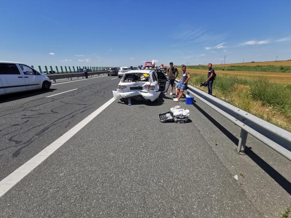 Încă un accident pe Autostrada Soarelui! Mai multe persoane au fost rănite 717120