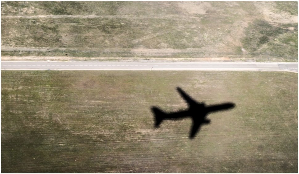 Un avion de pasageri a dispărut deasupra Rusiei