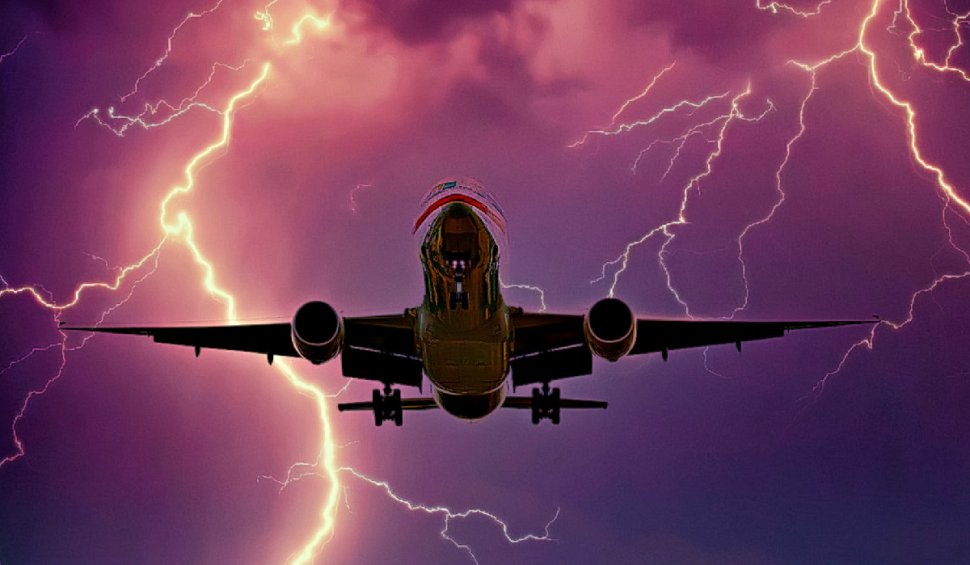 Alertă meteo: Cod roșu de furtuni în județul Iași. Traficul aerian a fost deviat