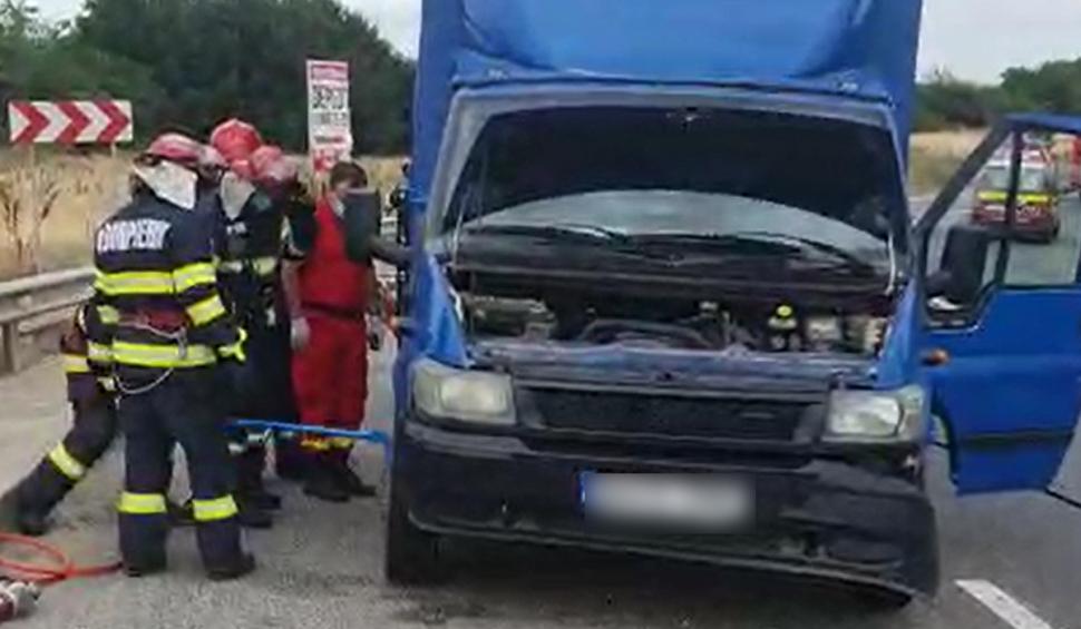 Doi adulţi au murit şi un copil de 13 ani a ajuns la spital cu arsuri grave după ce o butelie a explodat într-o locuinţă din Harghita 717585