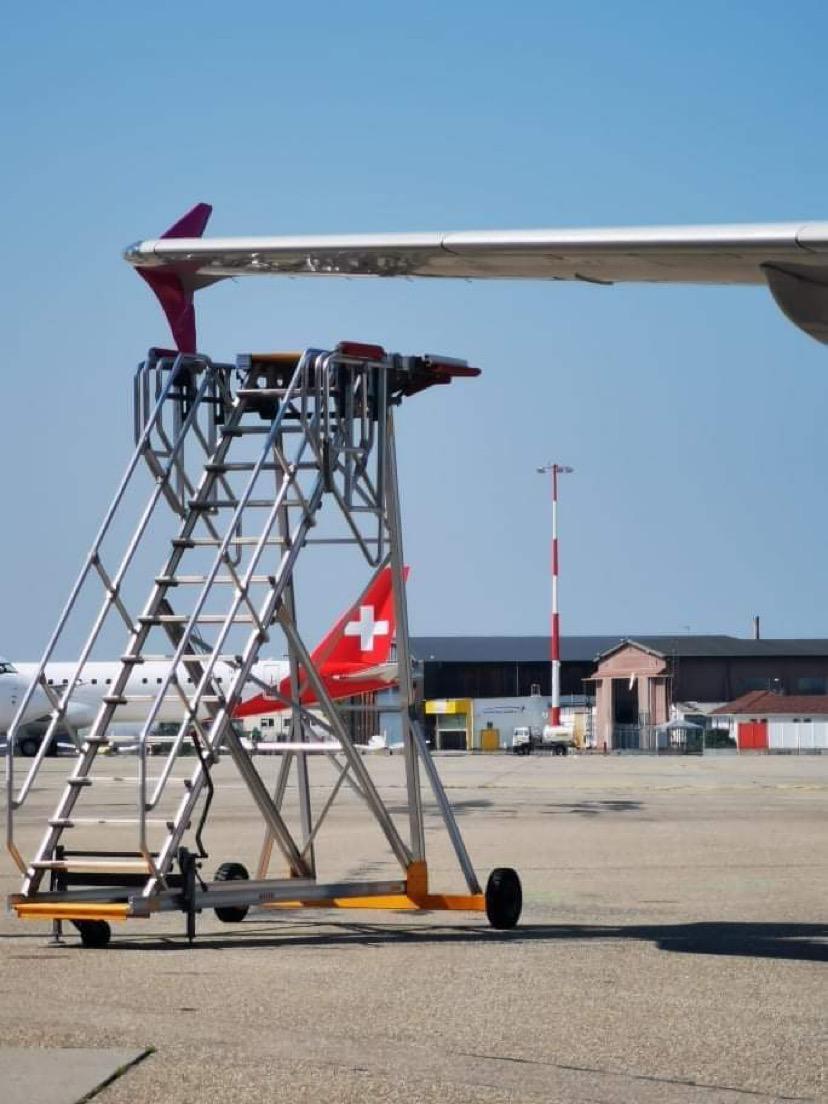 Un avion care trebuia să ajungă la Cluj-Napoca, incident grav pe pista aeroportului din Basel 717770