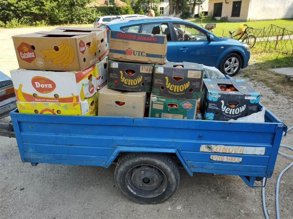 Fermierii din Olt au strâns tone de legume și au plecat spre Alba, cu ajutoare pentru sinistrați: „Dacă nu ne ajutăm noi...“ 718038