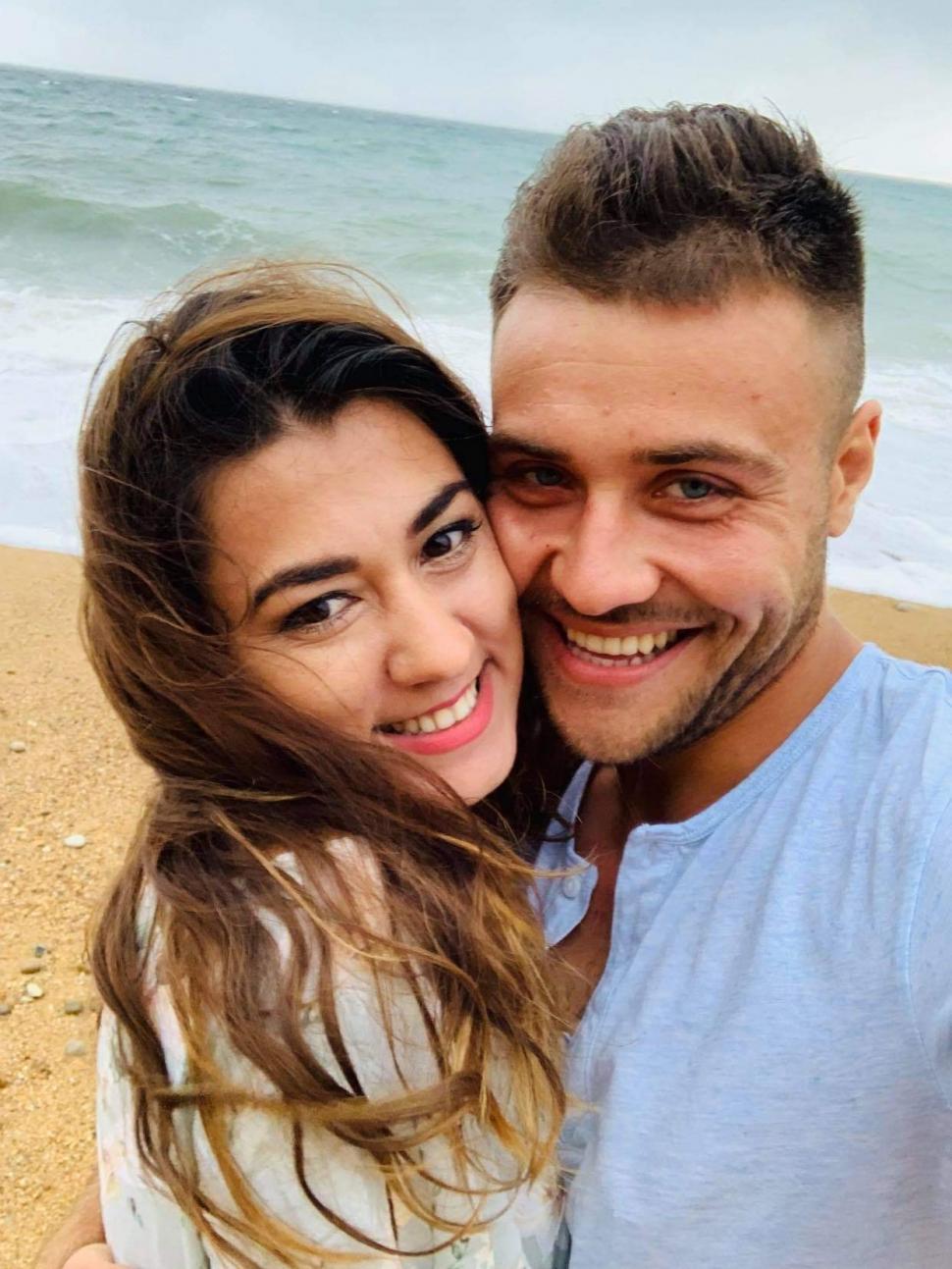 Soţia tânărului din Târgu Jiu, mort la câteva zile după nuntă, cere dreptate pentru Mihai: "Nimic nu se leagă" 718050