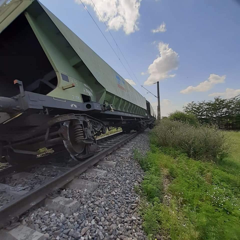 Blocaj pe magistrala feroviară București-Constanța, după deraierea unui marfar. Noile modificări ale circulației trenurilor spre Litoral 717980