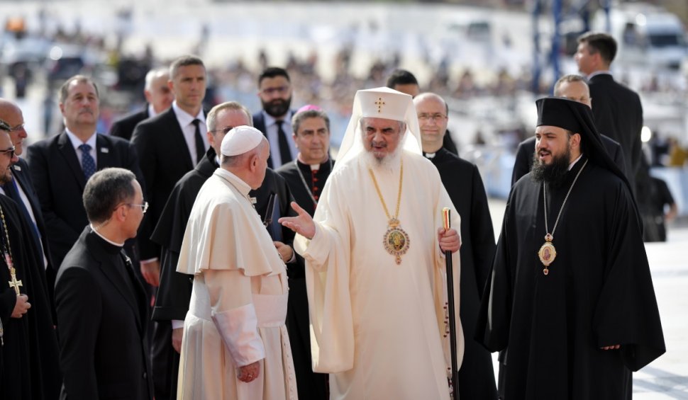 Papa Francisc, mesaj pentru Patriarhul Daniel de ziua lui: "Iubite frate, reamintindu-ne cu multă afecţiune de întâlnirea noastră la Bucureşti..."