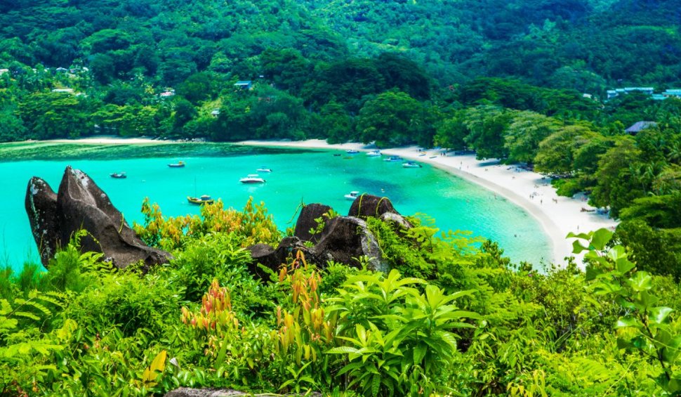 Top 5 cele mai frumoase plaje din lume, cu Răzvan Pascu
