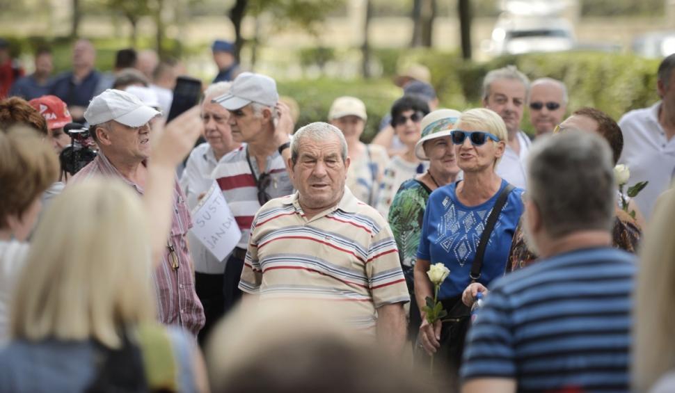 Populația României va scădea la 15,5 milioane de locuitori până în 2050, potrivit Eurostat. Un singur judeţ va înregistra creştere