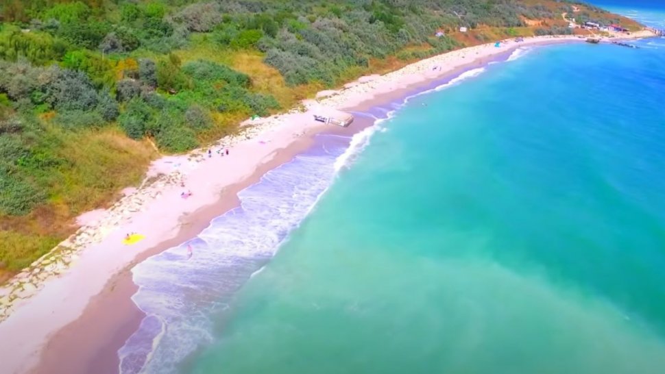 Plaja perfectă de pe litoralul românesc, cu apă turcoaz, ca în Grecia