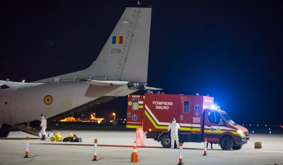 Trei români cu arsuri grave, transportaţi în Germania cu un avion Spartan pentru a fi trataţi