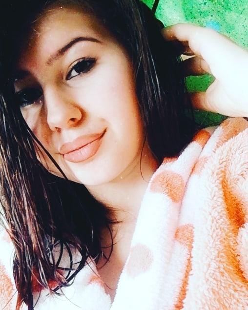 Cătălina ar fi fost bătută şi batjocorită cu câteva zile înainte să moară, de un bărbat însurat şi care o obliga să se prostitueze 718904