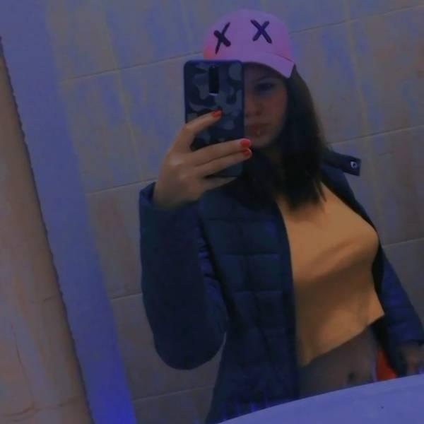 Cătălina, o fată din Braniştea, a murit în mod misterios, iar medicii au sunat imediat la Poliţie după ce au consultat-o 718882