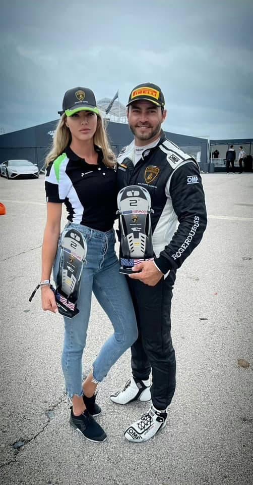 Cristian Borcea, cel mai iubit milionar român, a plecat în vacanță, iar de afaceri se ocupă fosta soție 719112