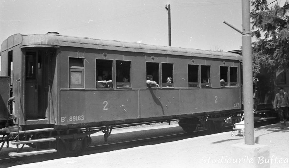 Imagini de colecție cu calea ferată a României în 1965  719599