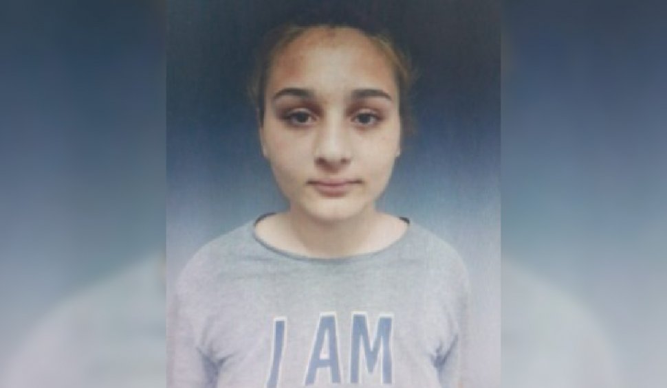 Aţi văzut-o? Fată de 13 ani din Mioveni, dată dispărută. Poliția cere ajutorul populației