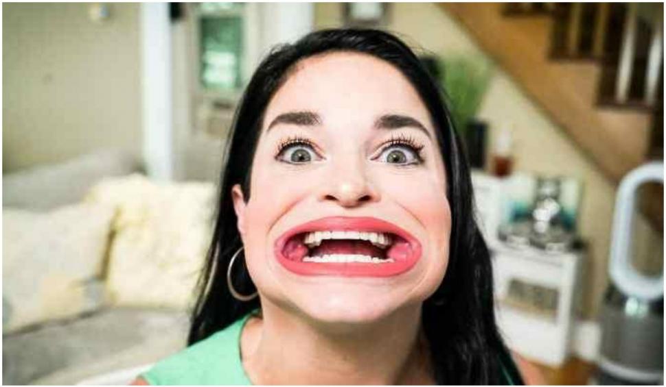 Numai gura e de ea: o femeie a intrat în Cartea Recordurilor pentru cea mai mare gură din lume 719776