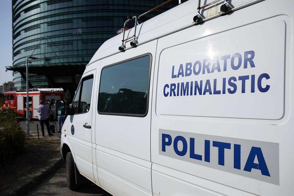 Anchetă şi dosar penal în cazul muncitorilor îngropaţi de vii lângă Biblioteca Națională din București 719922