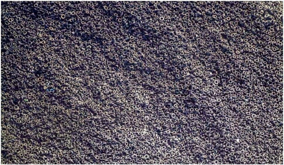 A luat foc cel mai mare depozit de anvelope uzate din lume. Incendiul, vizibil din satelit 720357