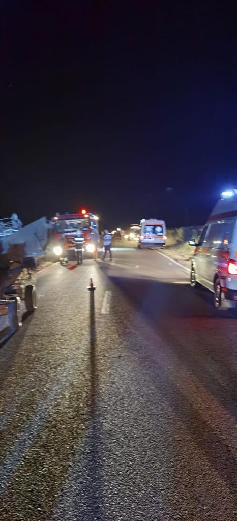 Accident cumplit la Putineiu, Teleorman. Două persoane au murit. Alte 6, dintre care 4 copii, sunt rănite 720300