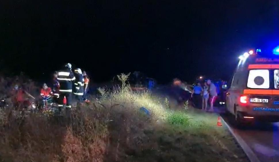 Accident cumplit la Putineiu, Teleorman. Două persoane au murit. Alte 6, dintre care 4 copii, sunt rănite 720303