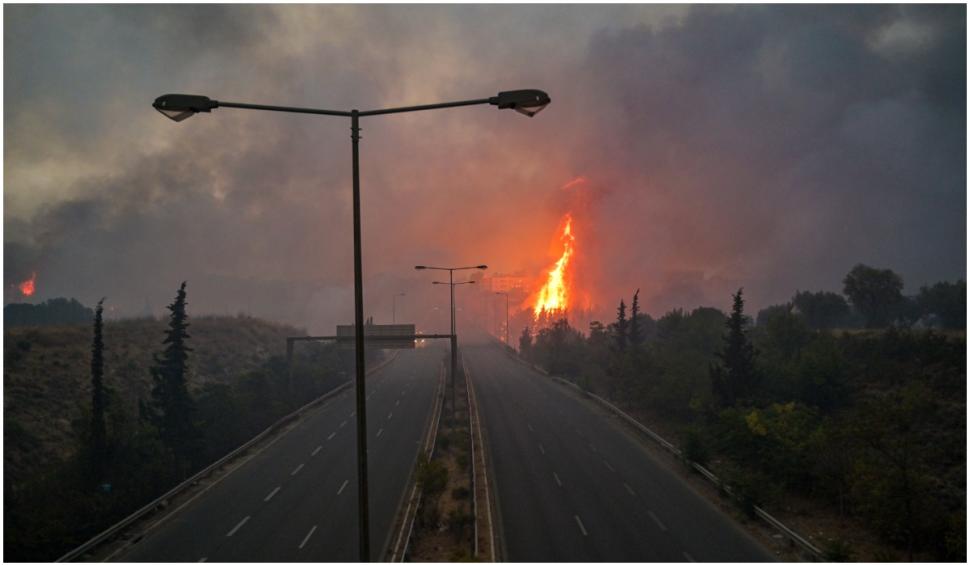 Incendiile se apropie de capitala Greciei 720128