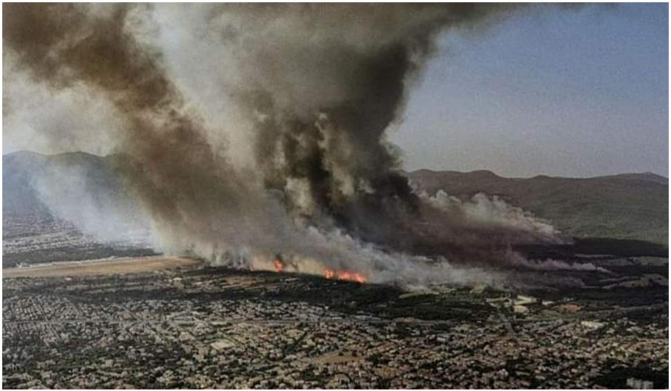 Noapte de infern în suburbiile Atenei: flăcările au mistuit zeci de case, localnicii au fost evacuați 720372