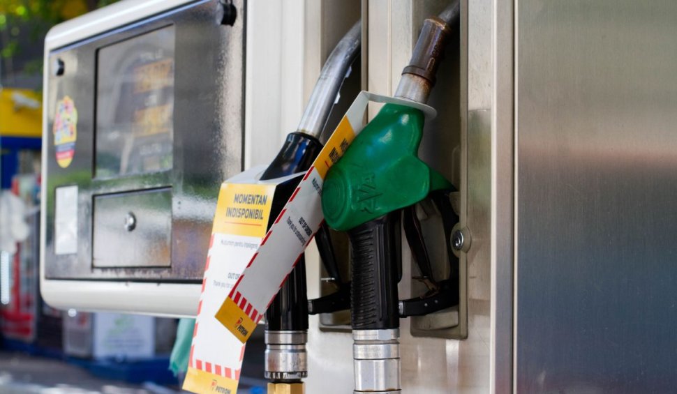 Prețurile combustibililor sunt tot mai mari. Un litru de benzină costă aproape 6 lei 