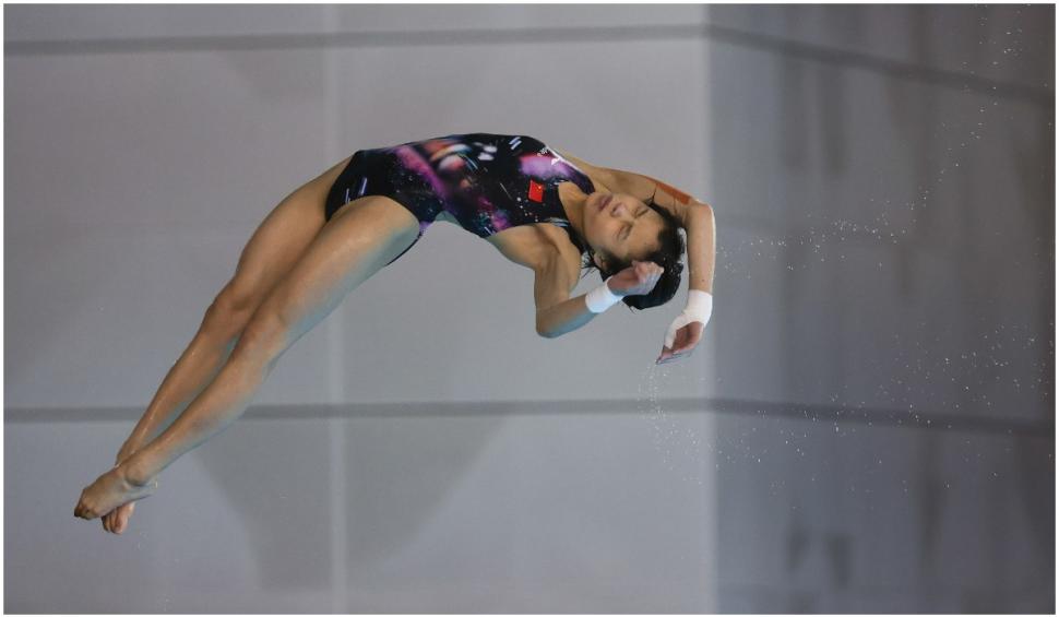 O chinezoaică de 14 ani a realizat o performanță uriașă la Jocurile Olimpice. 10 pe linie 720615