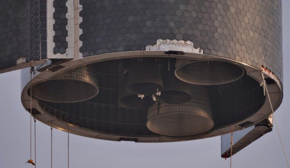 Imagini cu cea mai mare rachetă construită vreodată. Elon Musk vrea să cucerească spațiul, dar și Pământul cu noua creație 720787