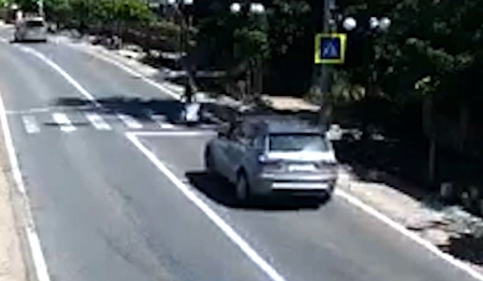 Bunică omorâtă pe trecerea de pietoni de o tânără şoferiţă cu BMW, în Dumbrăveni, Suceava