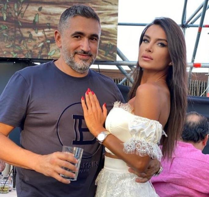 Nota de plată astronomică primită de un client al unui club de fițe din Mamaia. Doar bacșișul la așa o sumă l-ar pricopsi pe orice ospătar 721153