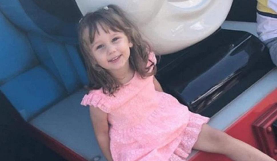 Mamă condamnată după ce și-a ucis copila pentru că a deranjat-o în timpul unei partide de amor. Criminala dansa pe TikTok în timpul procesului 721360