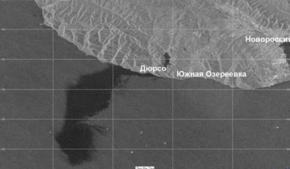Alertă în Rusia, după ce o scurgere de petrol în Marea Neagră s-a întins pe o suprafață de 400 de ori mai mare decât cea anunțată inițial