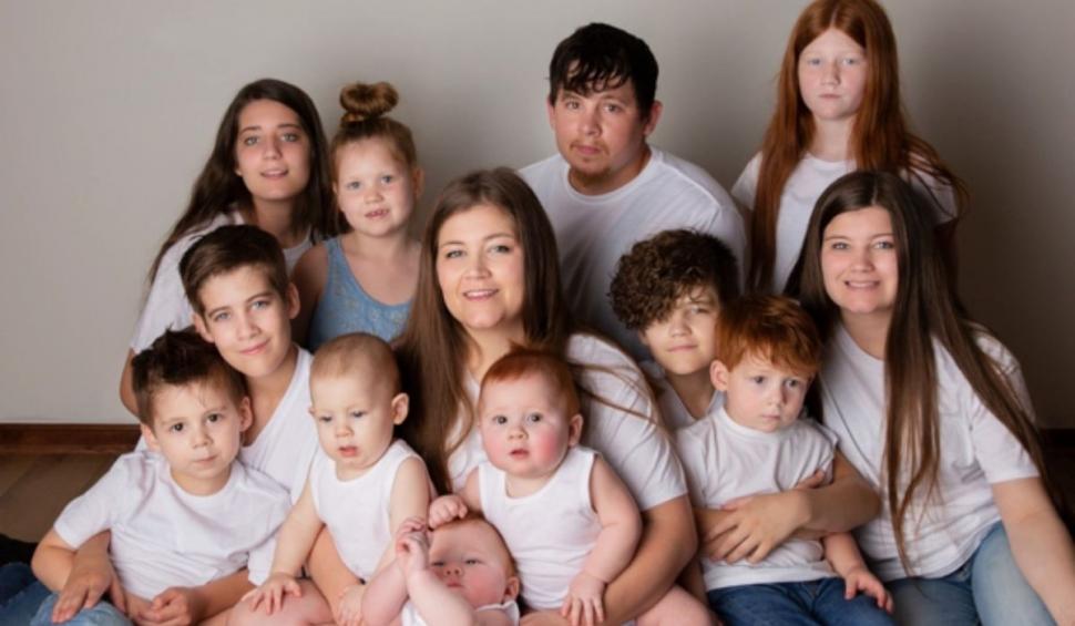Mama a 11 copii, la doar 31 de ani, șochează: „Mai vreau vreau să fiu însărcinată de încă patru ori” 721402
