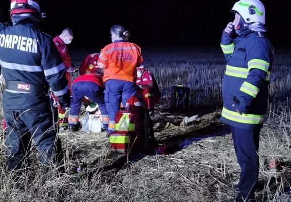 Tânăr de 23 de ani mort după ce maşina pe care o conducea a sărit peste un gard, în Iași. Avea capul zdrobit, familia l-a recunoscut după haine