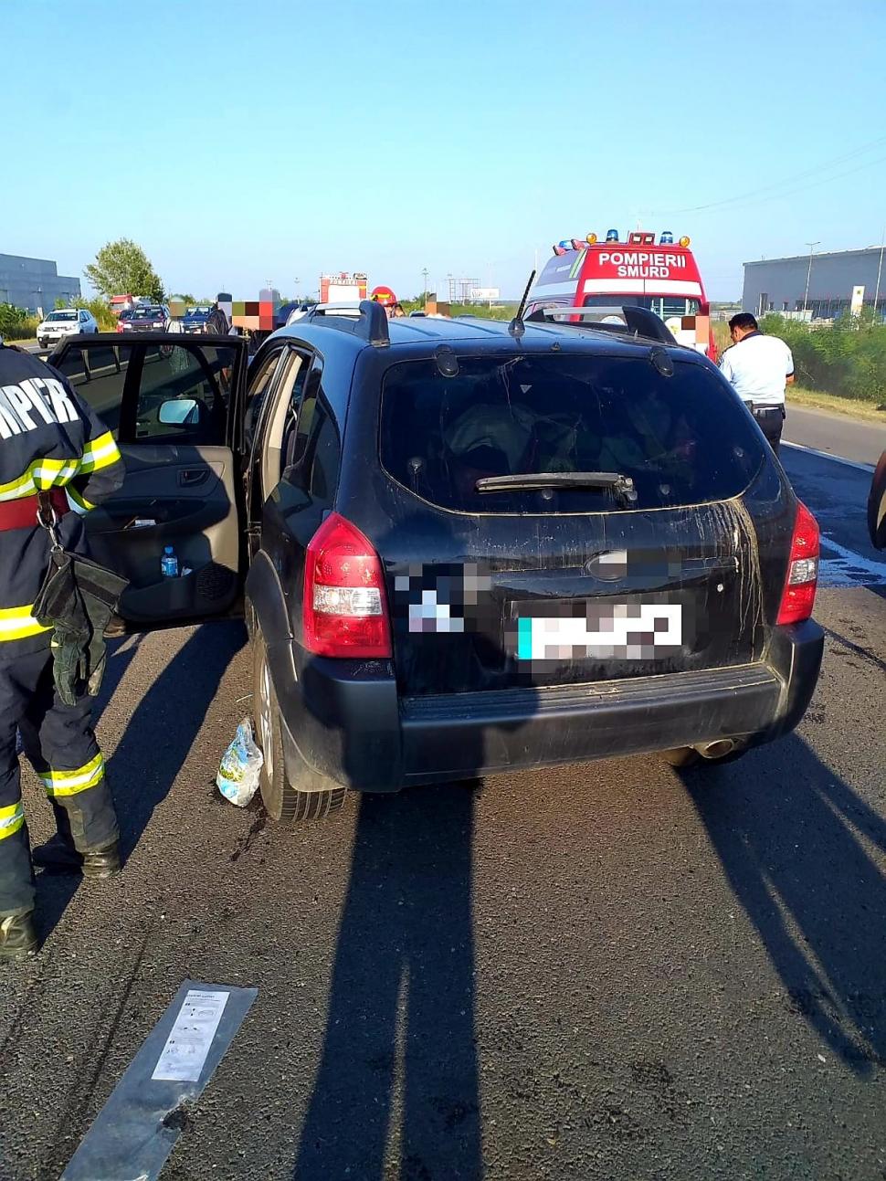 Carambol cu 6 autoturisme pe autostrada A1 București - Pitești. Două persoane au fost rănite 722270