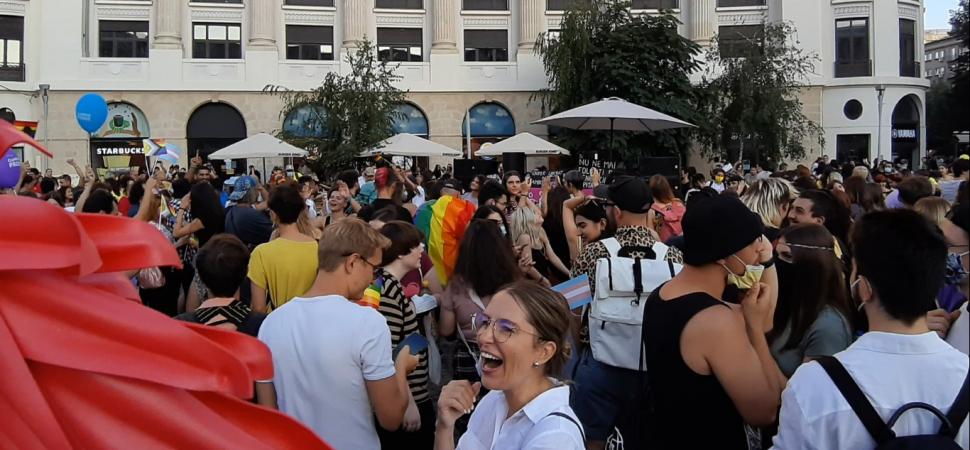 Cum s-au distrat participanții la "Bucharest Pride 2021", în Piața Universității 722155