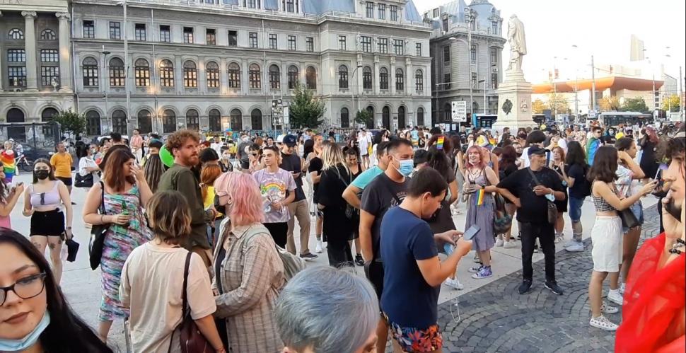 Cum s-au distrat participanții la "Bucharest Pride 2021", în Piața Universității 722159