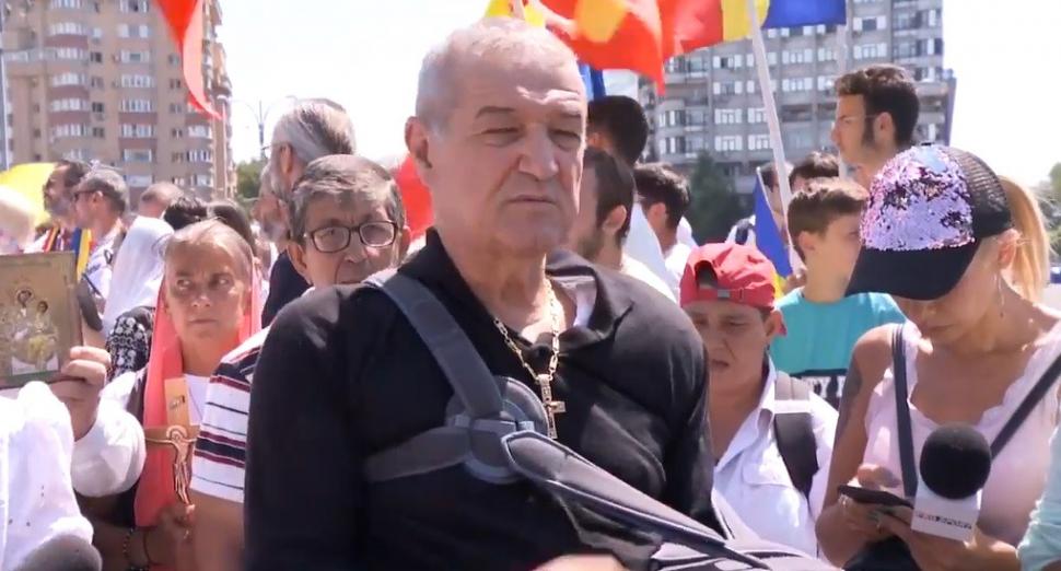 Gigi Becali participă la Marşul Normalităţii, duminică: "Vom merge să curățim drumurile de duhurile necurate. Cu agheasmă, cruci și cântece de biruință" 722208