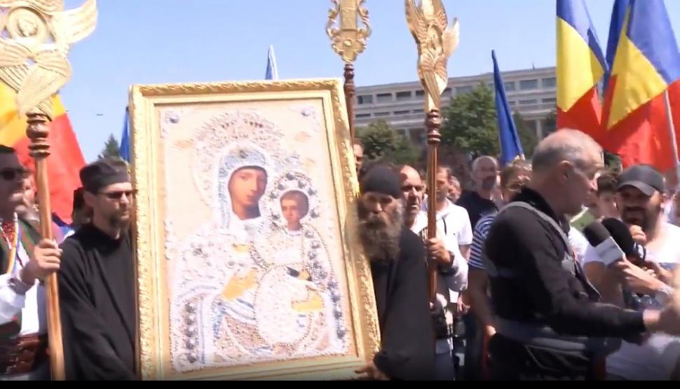 Gigi Becali participă la Marşul Normalităţii, duminică: "Vom merge să curățim drumurile de duhurile necurate. Cu agheasmă, cruci și cântece de biruință" 722212